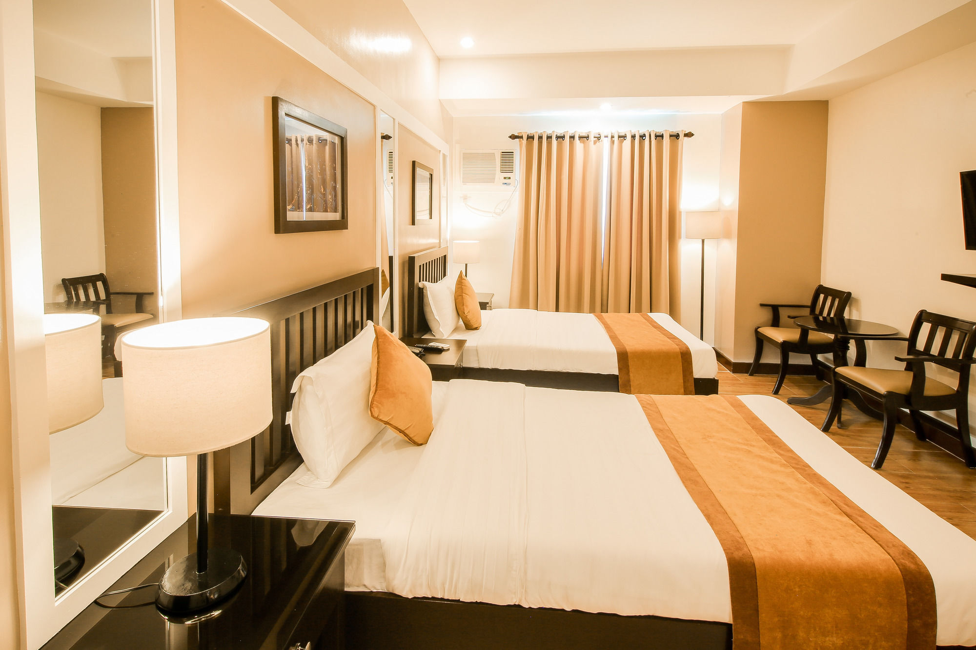 Prime City Resort Hotel Angeles Eksteriør bilde